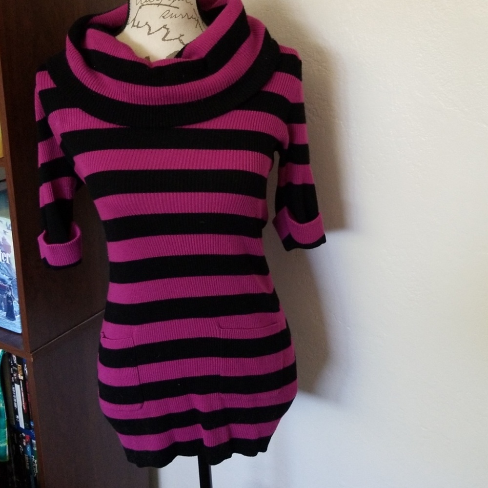 INC half sleeve top
